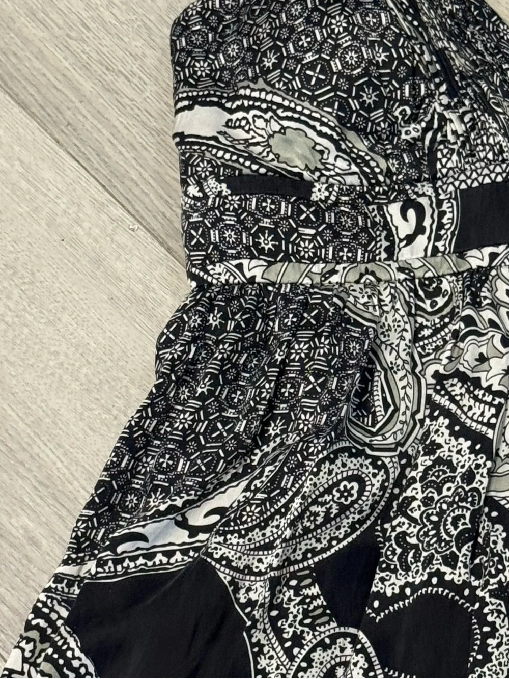 100% Silk OC by OC Paisley Print Summer Dress - Black & White